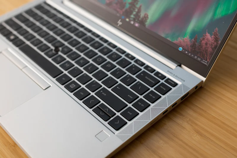 HP EliteBook 840 G8 Notebook Ricondizionato 14" FullHD | Intel Core i5-1145G7 | Ram 16GB | FreeDOS