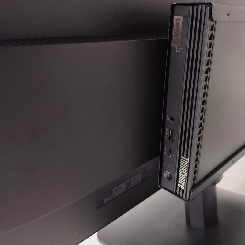 Lenovo All In One 27" con Mini PC ThinkCentre M80q | Intel Core i5-10500T | FreeDOS