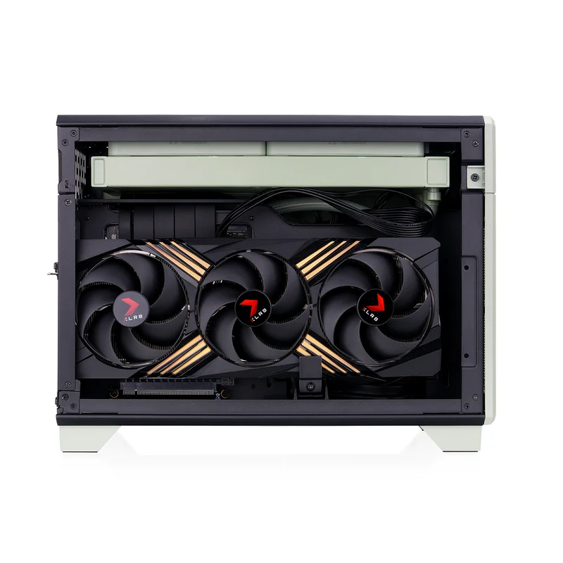 TR100 PC Gehäuse
