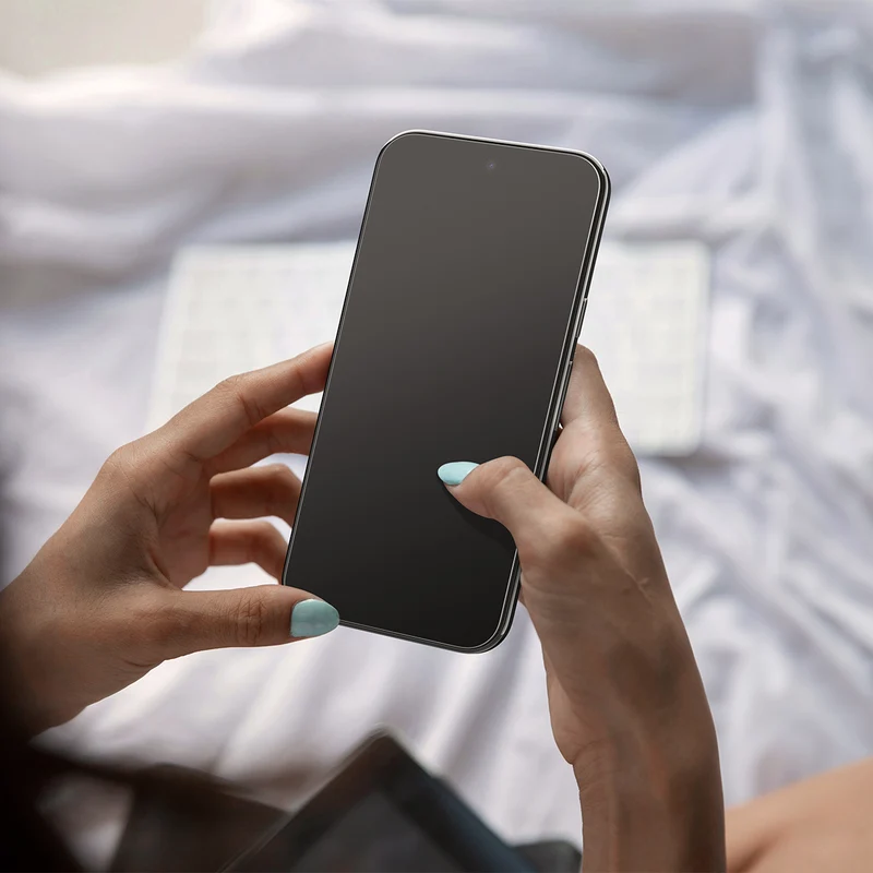 Glas + Applikator für Google Pixel 11 / 10, Spigen Glas.tR EZ Fit Pro (AC) Privacy 2-Pack