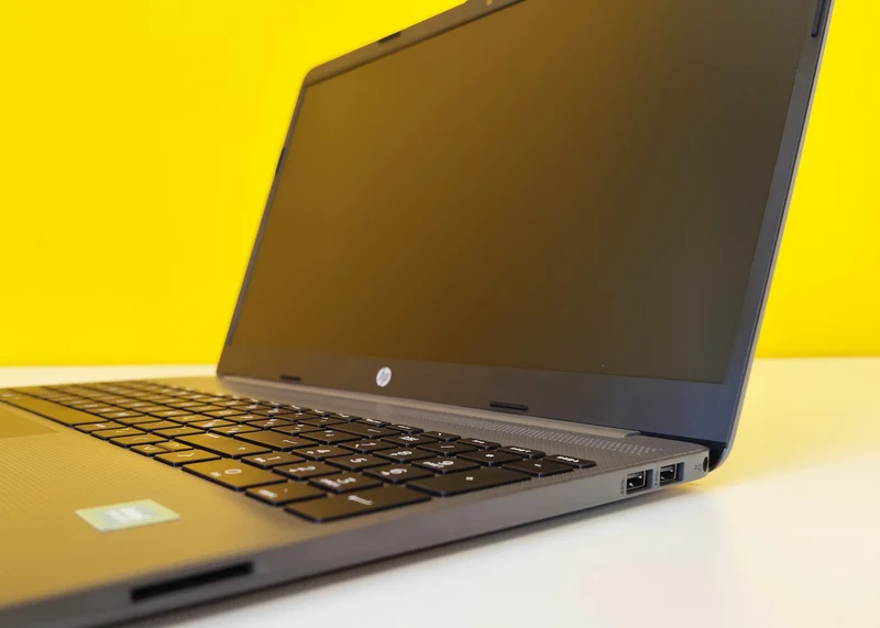 HP 250 G9 Notebook 15.6" | Intel Celeron N4500 | USB Type-C HDMI FreeDOS Prodotto NUOVO