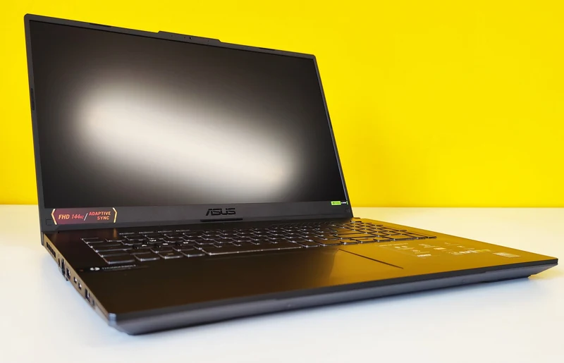 ASUS TUF Gaming A17 Notebook Gaming 17.3" FHD IPS | Intel Core 5 210H | Ram 32GB | SSD 1TB | Nvidia RTX 4050 6GB | FreeDOS Prodotto NUOVO