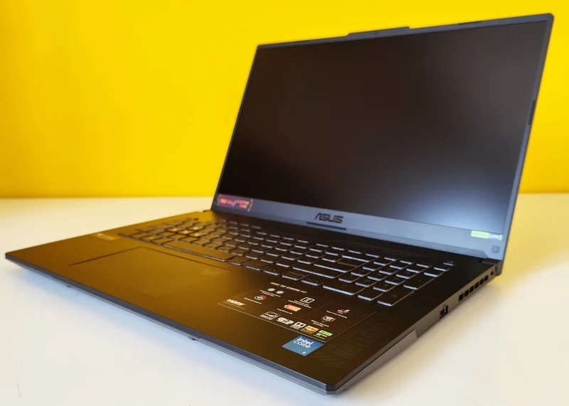 ASUS TUF Gaming A17 Notebook Gaming 17.3" FHD IPS | Intel Core 5 210H | Ram 32GB | SSD 1TB | Nvidia RTX 4050 6GB | FreeDOS Prodotto NUOVO