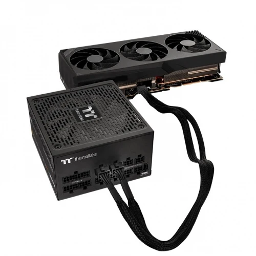 Sleeved PCIe Gen 5 Splitter Cables