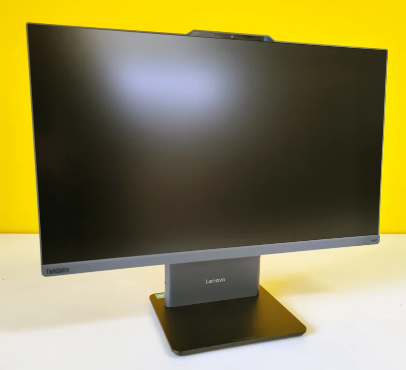 Lenovo ThinkCentre Neo 50a 24 Gen 5 All-in-One 23,8" Full HD | Intel Core U300 | Wi-Fi 6 FreeDOS