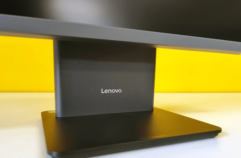 Lenovo ThinkCentre Neo 50a 24 Gen 5 All-in-One 23,8" Full HD | Intel Core U300 | Wi-Fi 6 FreeDOS