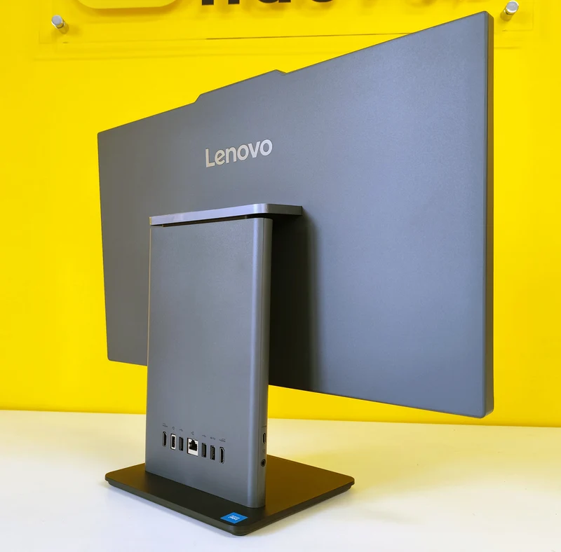 Lenovo ThinkCentre Neo 50a 24 Gen 5 All-in-One 23,8" Full HD | Intel Core U300 | Wi-Fi 6 FreeDOS