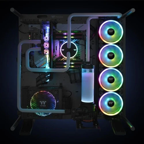 Riing Trio 14 RGB Gehäuselüfter (3-Fan Pack)
