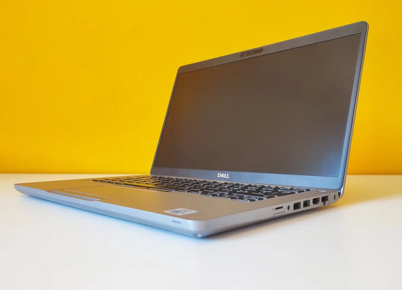 DELL Latitude 5410 Notebook 14" FullHD | Intel Core i5-10210U | Windows 11 Pro Tastiera ITA