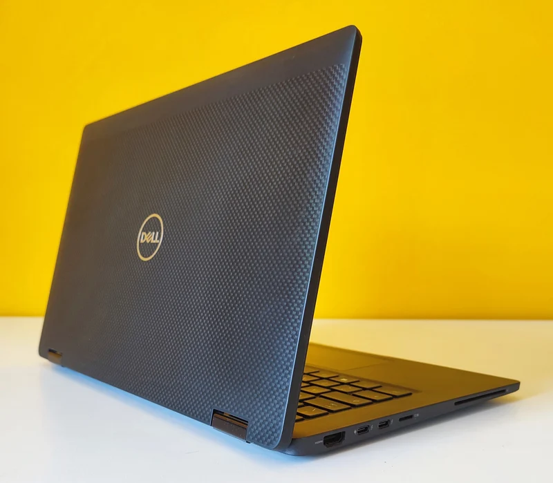 DELL Latitude 7310 Notebook 2-1 Convertibile 13.3" FullHD Touch Screen | Intel Core i5-10310 | Ram 16GB | SSD NVMe 512GB | WiFi Bluetooth Windows 11 Pro
