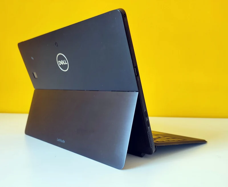 DELL Latitude 5290 Notebook 2-1 Convertibile 12.3" WUXGA Touch Screen | Intel Core i5-8350U | Ram 16GB | SSD NVMe 512GB | WiFi Bluetooth Windows 11 Pro