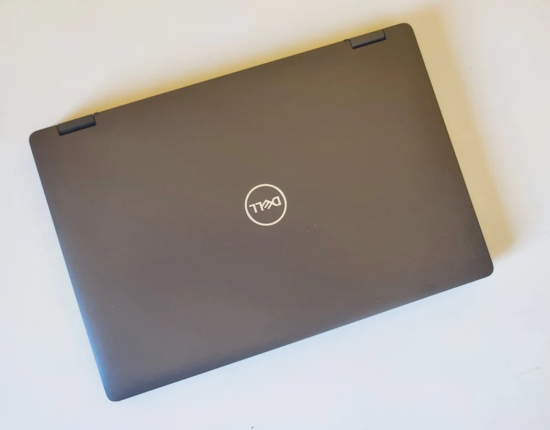 DELL Latitude 5300 Notebook 2-1 Convertibile 13.3" FullHD Touch Screen | Intel Core i7-8665U | SSD NVMe | WiFi Bluetooth Windows 11 Pro