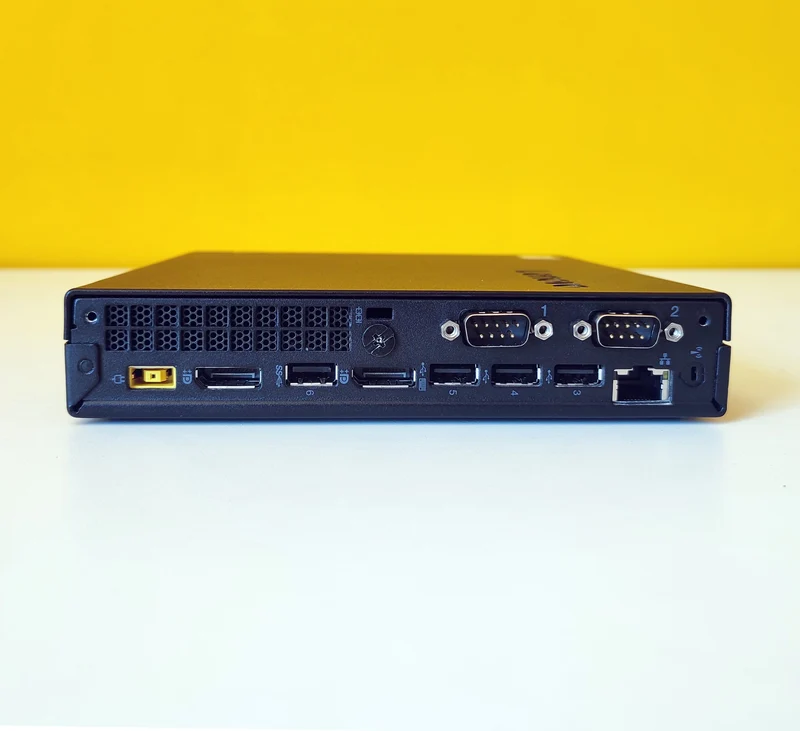 Lenovo ThinkCentre M625q Mini PC | AMD E2-9000E Settima Gen | SSD 256GB | Win 10 Pro