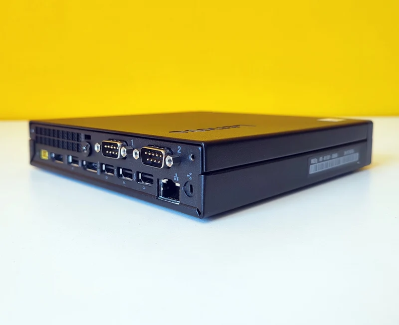 Lenovo ThinkCentre M625q Mini PC | AMD E2-9000E Settima Gen | SSD 256GB | Win 10 Pro