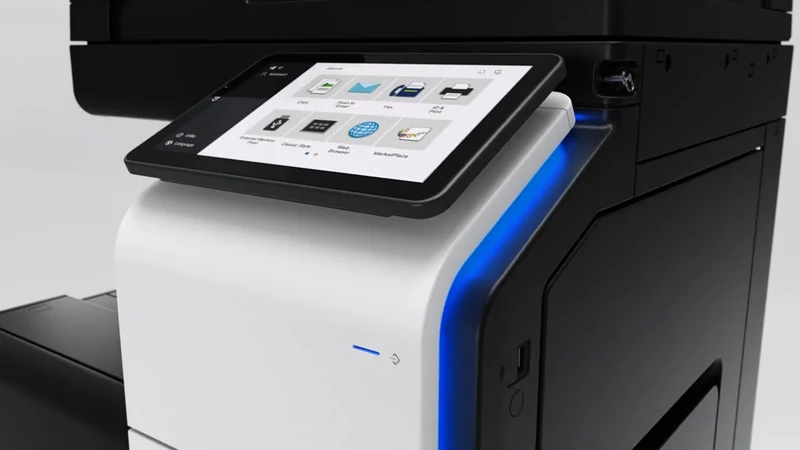 Konica Minolta BizHub C300i Multifunzione Professionale Laser a colori SA3 30ppm 1200 DPI SOLO 5172 stampe