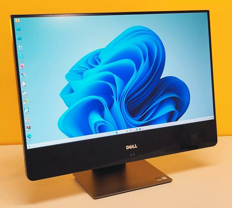 Dell Precision 5720 Workstation AiO All-In-One 27" 4K | Intel Core Xeon E3-1275 V5 3.6Ghz | Ram 64Gb | SSD NVMe 512Gb | AMD Radeon Pro WX 7100 Mobile 8 Gb | WiFi Bluetooth Webcam Windows 11 Pro