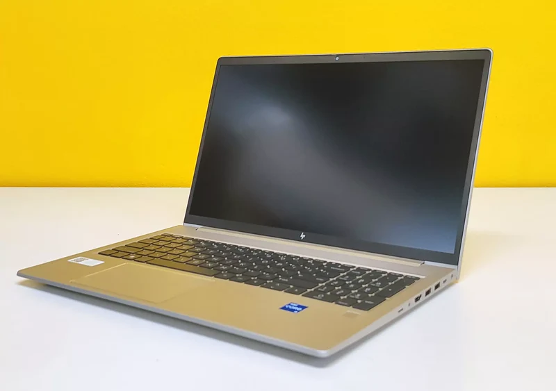 HP EliteBook 650 G9 Notebook 15.6" FullHD | Intel Core i5-1235U | Ram 16GB | SSD 256GB | WiFi Bluetooth HDMI Windows 11 Pro