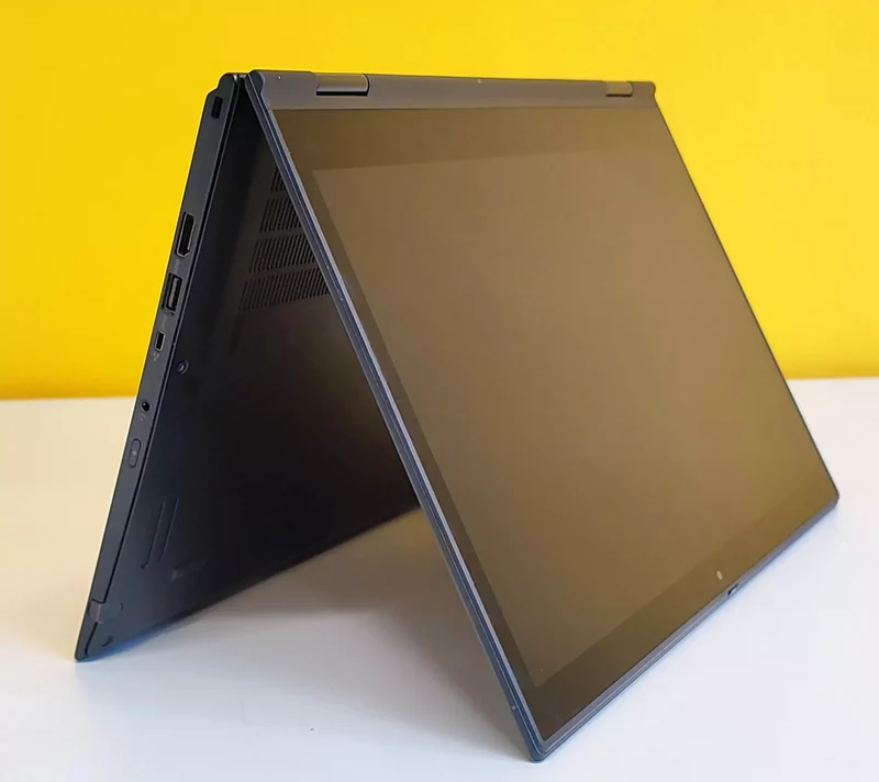 Lenovo ThinkPad X1 Yoga 2 3Gen 2-in-1 14″ 2560 x 1440 Touch Screen | Intel Core i7-8650U 1.9Ghz | SSD 256Gb Nvme | Ram 16Gb | WiFi Windows 11 Pro Grado B