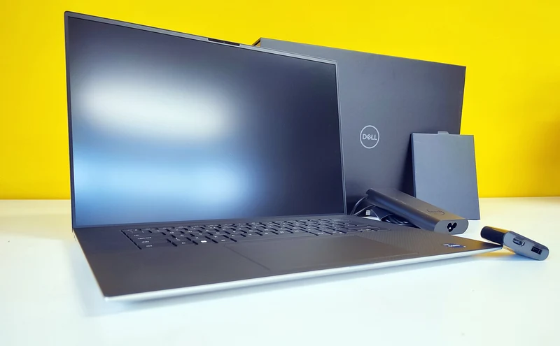Dell XPS 9730 17" | Intel Core i9-13900H | 64GB RAM | 1TB SSD | Nvidia RTX 4080 | Windows 11 Prodotto NUOVO