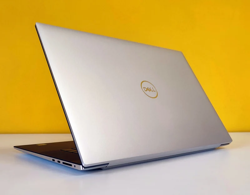 Dell XPS 9730 17" | Intel Core i9-13900H | 64GB RAM | 1TB SSD | Nvidia RTX 4080 | Windows 11 Prodotto NUOVO