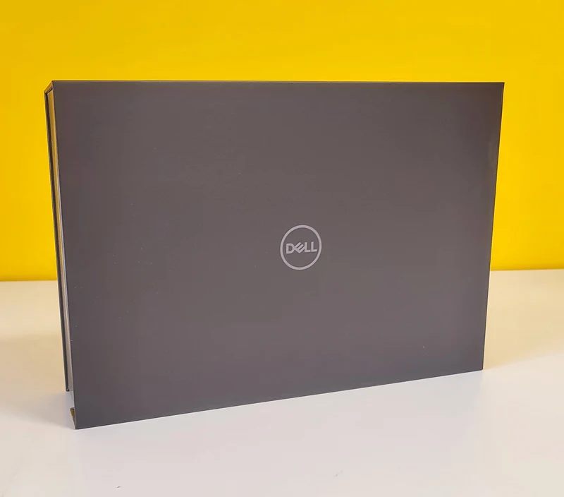 Dell XPS 9730 17" | Intel Core i9-13900H | 64GB RAM | 1TB SSD | Nvidia RTX 4080 | Windows 11 Prodotto NUOVO