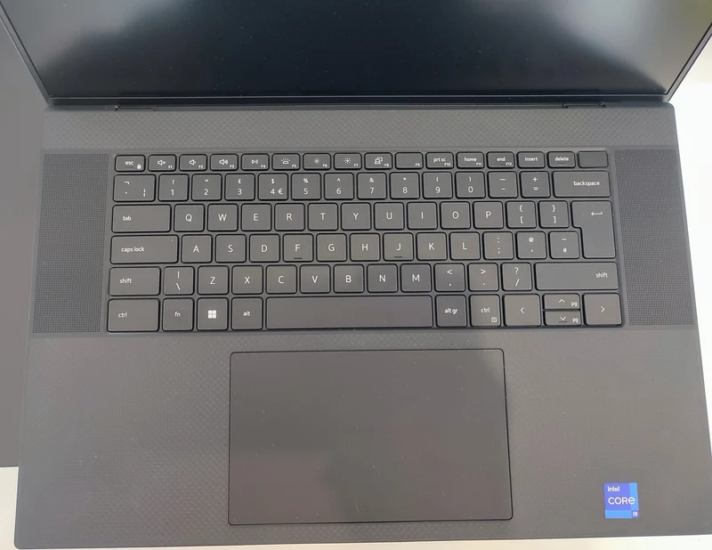 Dell XPS 9730 17" | Intel Core i9-13900H | 64GB RAM | 1TB SSD | Nvidia RTX 4080 | Windows 11 Prodotto NUOVO