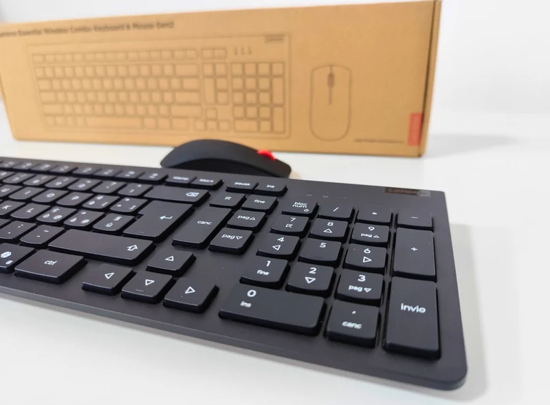 Kit Tastiera e mouse Lenovo Gen2 Wireless Italiana
