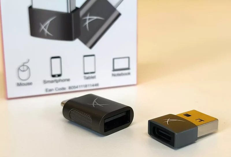 Adapters coppia di adattatori USB-A/USB Type-C Collega tutti i tuoi dispositivi a qualsiasi supporto Ricarica e trasferimento dati fino a 10Gb/s
