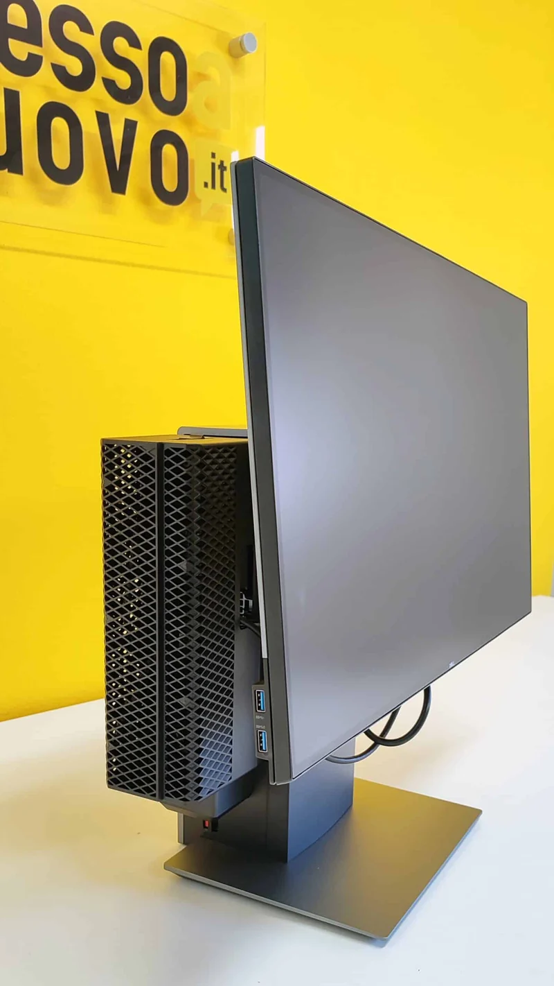 All In One Dell OptiPlex 3050 sff | Intel Core i Sesta Gen | 16Gb Ram | SSD 256/512Gb | Windows 11 Pro + Monitor Dell U2713HM 27″ WQHD