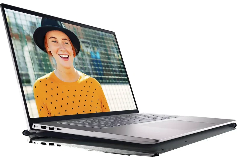Dell Inspiron 16 - 5625 Notebook Ricondizionato 16" FullHD | AMD Ryzen 7 5825U | Ram 16GB | SSD NVMe 1TB | WiFi Bluetooth HDMI Windows 11 Pro