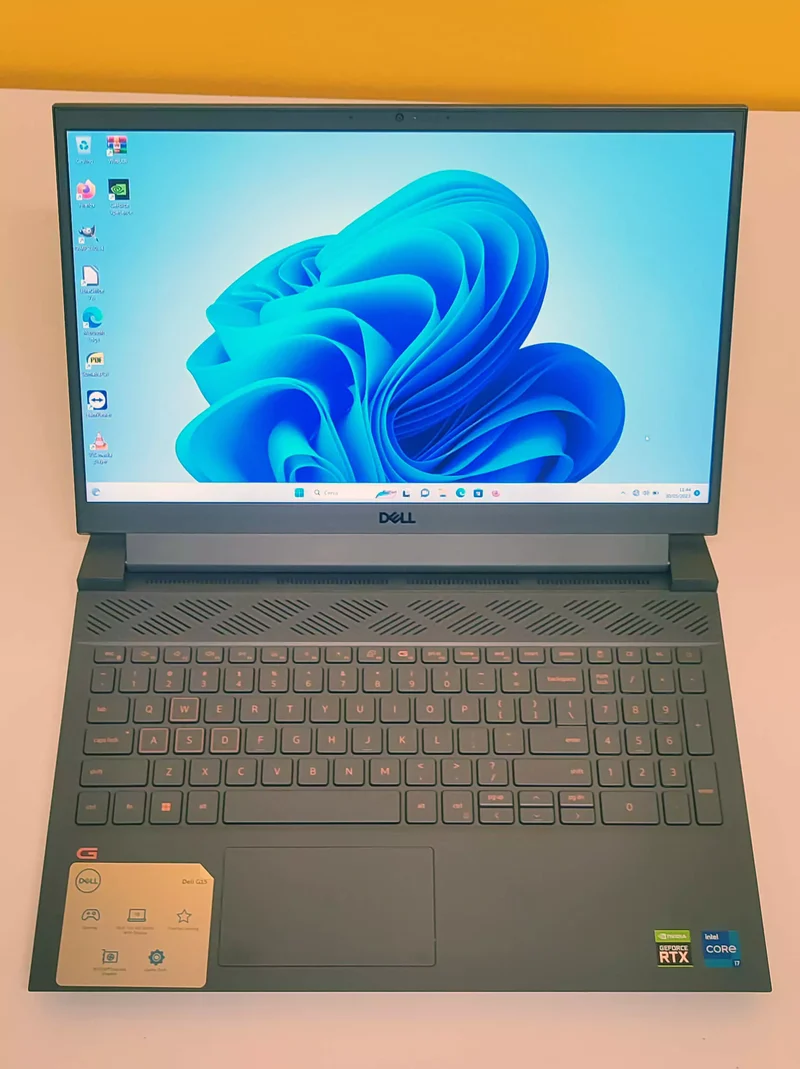 Dell G15 5511 Notebook Gaming 15.6" FullHD | Intel Core i7-11800H | Ram 16GB | SSD NVMe 1TB | Nvidia RTX 3060 | Wi-Fi Bluetooth HDMI Windows 11 Pro