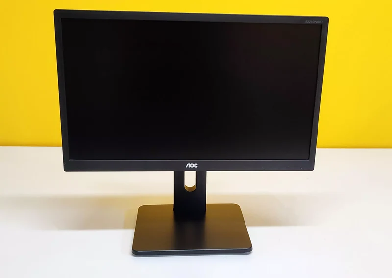 Monitor AOC 2275W Ricondizionato - 1920x1080 Pixel Full HD TN, Design Elegante, Consumo Ridotto VGA DVI HDMI Display Port 200nit contrasto 700:1