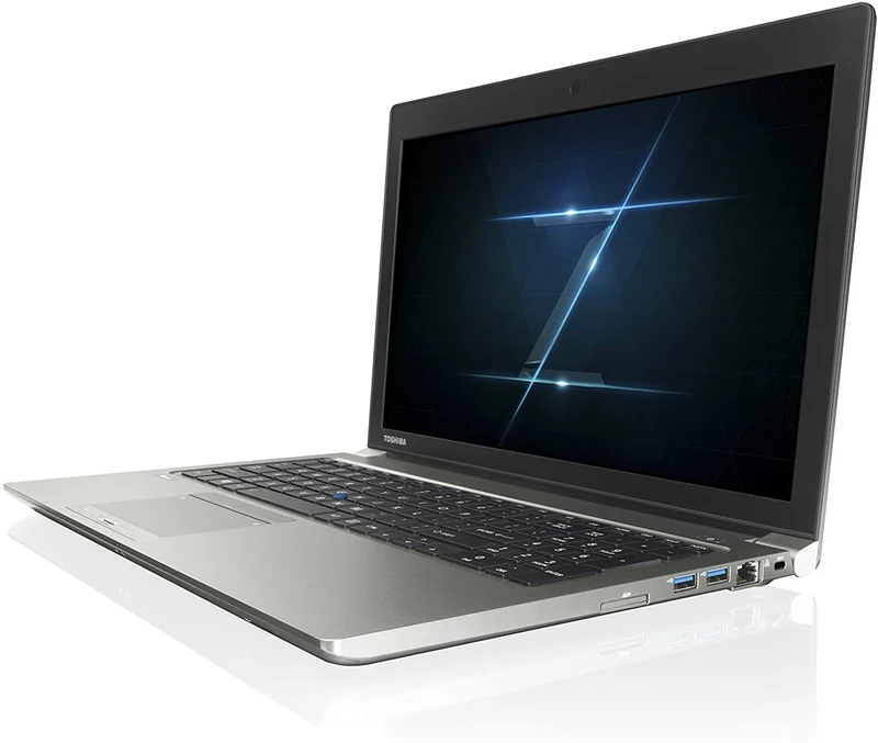 Toshiba Tecra Z50-C Notebook 15.5" FullHD | Intel Core i5-6200U 2.3Ghz | SSD 512Gb | Ram 16Gb | Windows 10 Pro | Tastiera ITA Il notebook perfetto per lavorare in mobilità