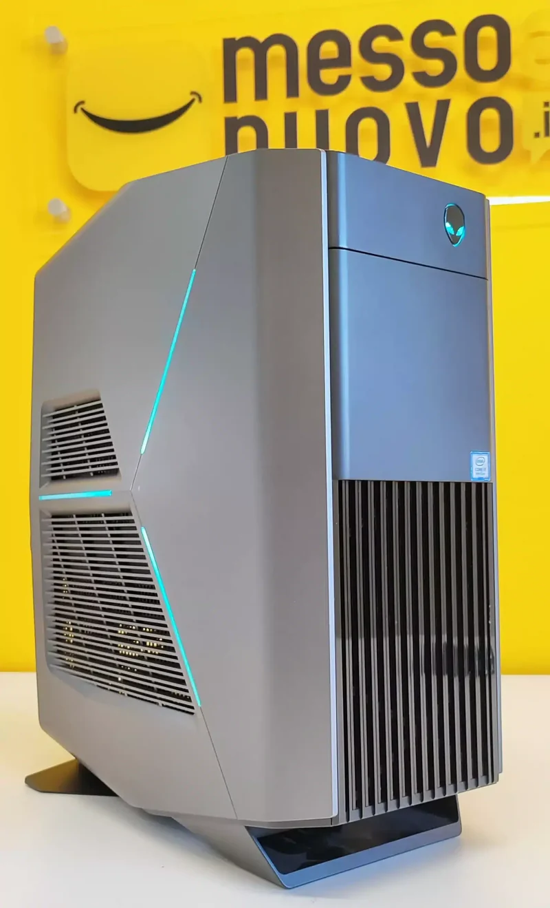 Bundle Gaming Dell Alienware Aurora R7 PC Gaming | Intel Core i7-8700 6 Cores | Ram 64Gb | SSD NVMe 512Gb + 2Tb | Nvidia GTX 1080Ti 11GB | Windows 11 Pro + Monitor Dell U2717 27" QuadHD 2K IPS