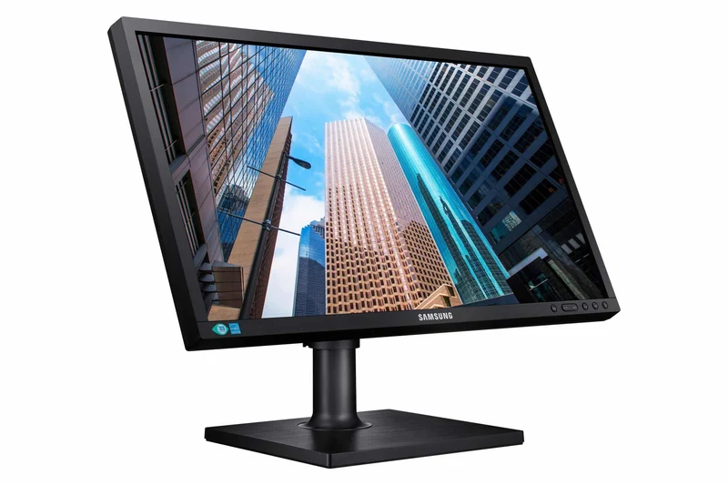 Samsung S24E450B Monitor LED 24″ 1920×1080 Pixel Full HD 5ms 16:9 1000:1 Grande pannello e colori eccezionali