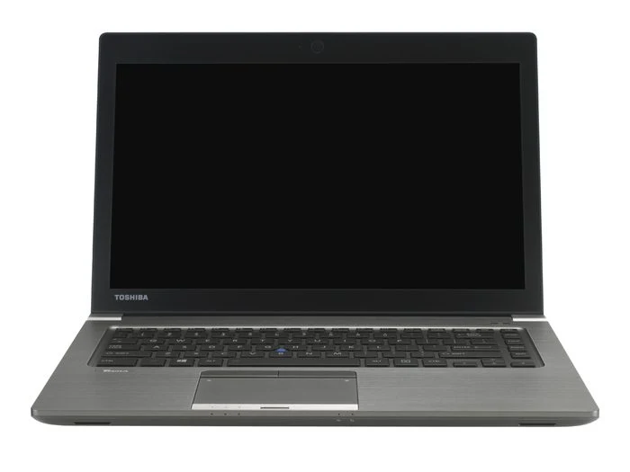 Toshiba Tecra Z40-C Notebook 14″ FullHD | Intel Core i5-6200U 2.3Ghz | SSD 512Gb | Ram 16Gb | Windows 10 Pro | Tastiera ITA Potente processore al tuo servizio
