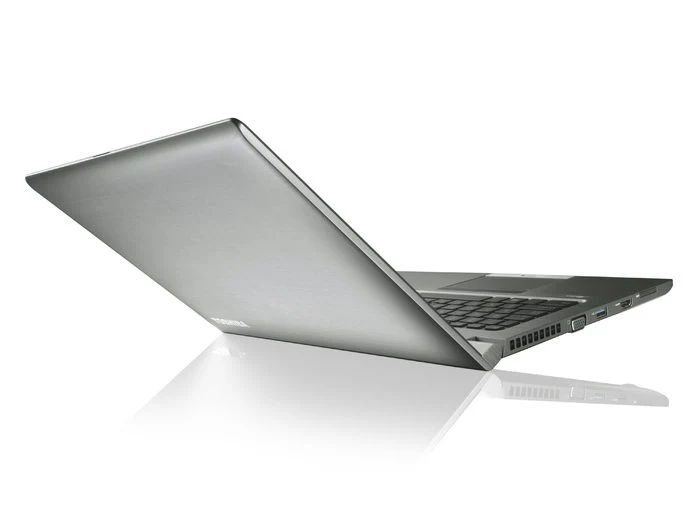 Toshiba Tecra Z40-A Notebook 14" HD | Intel Core i5-4210U 1.7Ghz | SSD 256Gb | Ram 16Gb | Windows 10 Pro | Tastiera ITA Il notebook Qualità/Prezzo migliore
