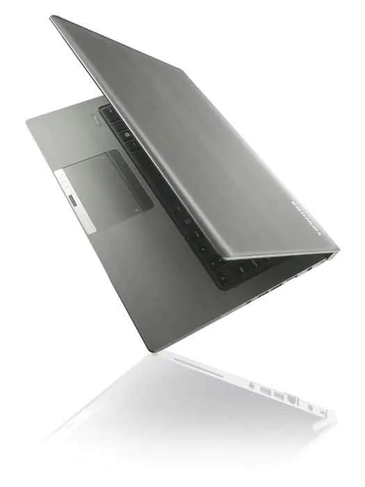 Toshiba Tecra Z40-A Notebook 14" HD | Intel Core i5-4210U 1.7Ghz | SSD 256Gb | Ram 16Gb | Windows 10 Pro | Tastiera ITA Il notebook Qualità/Prezzo migliore