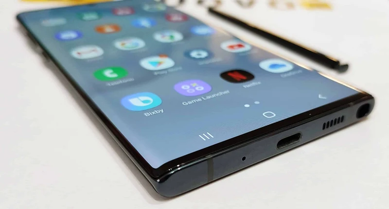 Samsung Galaxy Note 10+ Penna inclusa A+ Come nuovo Exynos 9825 6.8" 3040x1440 pixel 12+12+16Mp 4K 60fps