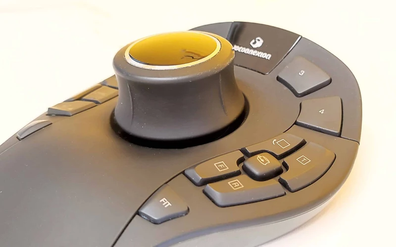 3DCONNEXION Spacemouse Pro lo standard per la progettazione professionale, lo strumento indispensabile per ingegneri, designer e architetti CAD USB