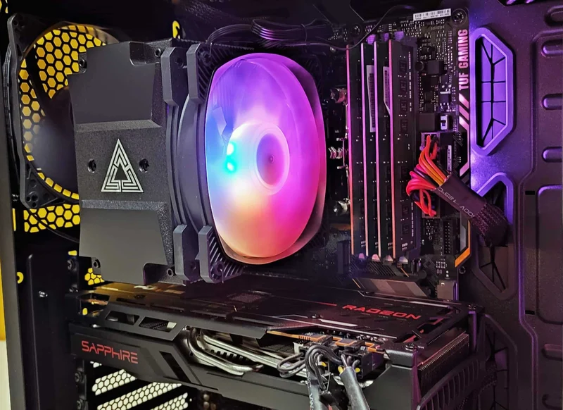 PC Gaming TUF | Intel Core i5-8500T 6Cores | Ram 32Gb | SSD Nvme 256Gb + 3Tb | Radeon RX 6700XT 12Gb | Windows 11 Pro | Il massimo per il tuo gaming