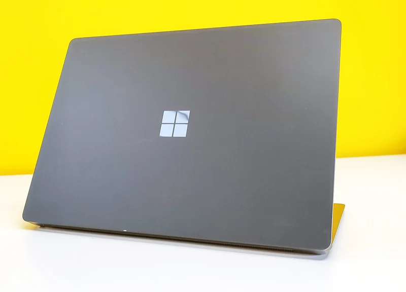 Microsoft Surface Laptop 3 1868 Notebook 13.3" Touch Screen Pixel Sense 2256 x 1504 Pixel | Intel Core i7-1065G7 | Ram 16Gb | SSD 1Tb | WiFi Windows 11 Pro Il notebook perfetto per ogni utilizzo Grado B
