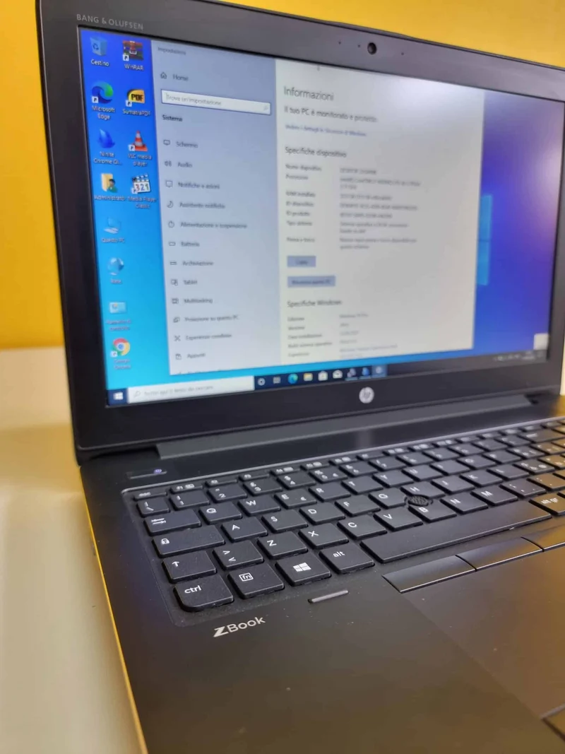 HP ZBook 15 G3 Notebook WorkStation | 15.6" Pollici FullHD | Intel core i7-6820hq 2.7Ghz | 32Gb Ram | 1 tera SSD | Nvidia Quadro M1000 | Tastiera Italiana Retroilluminata | Windows 10 Pro