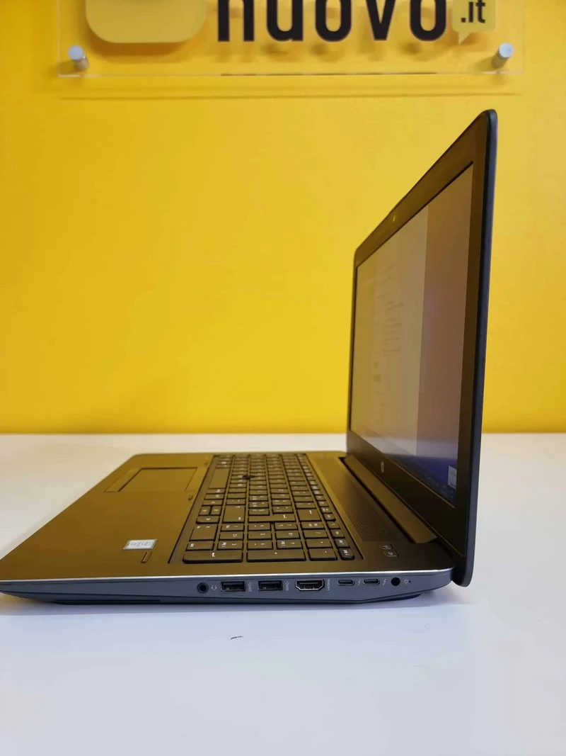 HP ZBook 15 G3 Notebook WorkStation | 15.6" Pollici FullHD | Intel core i7-6820hq 2.7Ghz | 32Gb Ram | 1 tera SSD | Nvidia Quadro M1000 | Tastiera Italiana Retroilluminata | Windows 10 Pro