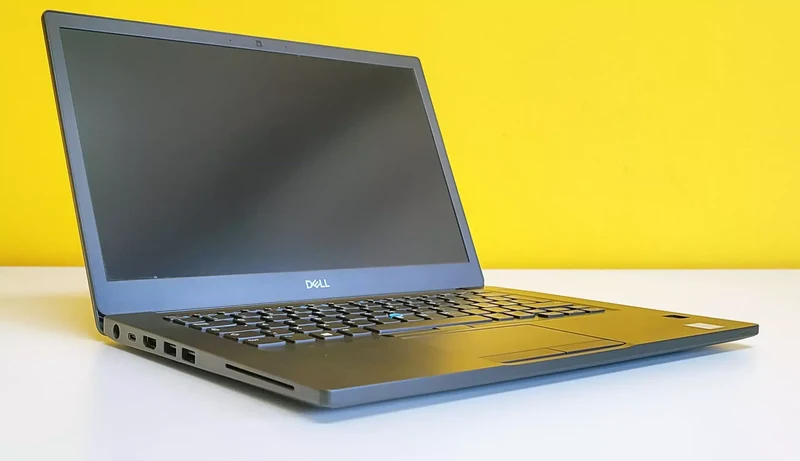 DELL Latitude 7490 Notebook 14" 1920x1080 Pixel FullHD | Intel Core i5-8350U 1.7Ghz | Ram 16Gb | SSD 256Gb | Wi-Fi 5 (802.11ac) | Windows 11 Pro | Tastiera Italiana