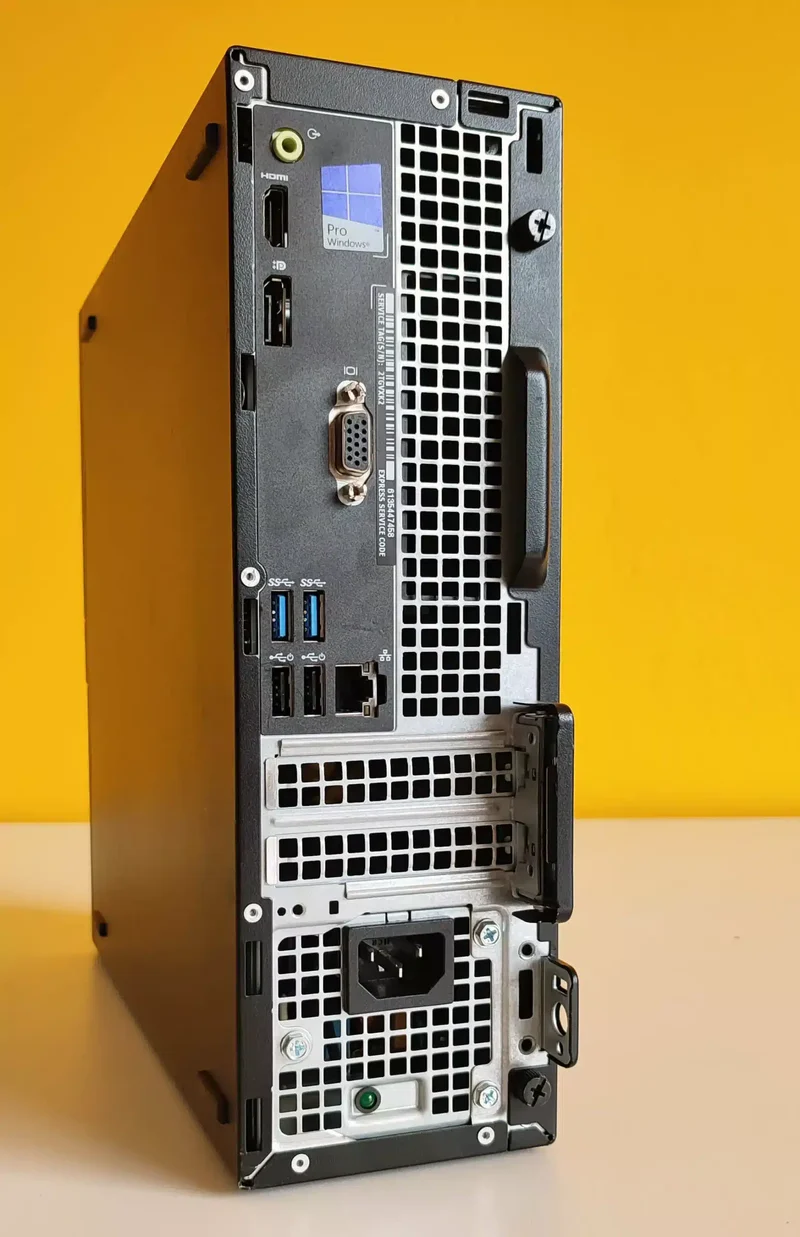 Dell OptiPlex 3050 sff | Intel Core i5-6500 @3.2Ghz | 8Gb Ram | SSD 256Gb | Windows 10 | Piccolo formato grande potenza