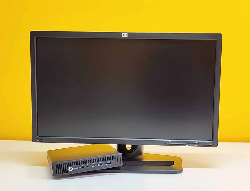 Bundle HP EliteDesk 800 G2 DM Mini PC | Intel Core i5-6400T 2.2Ghz | Ram 8Gb | SSD 256Gb | WINDOWS 10 PRO + Monitor 22″ HP zr22w | WiFi