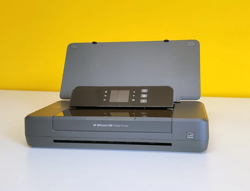 HP OfficeJet 200 Stampante InkJet a colori A4 portatile con batteria USB WiFi 19ppm 1200 x 1200 dpi