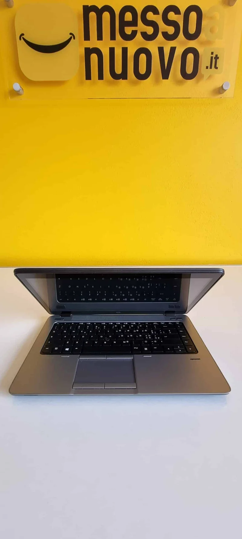 Hp EliteBook 840 G1 Notebook | Intel Core i5-4300U 1.9Ghz | 14" Pollici | 8Gb Ram | 240Gb SSD | Tastiera Italiana | WebCam WiFi | Windows 10 |