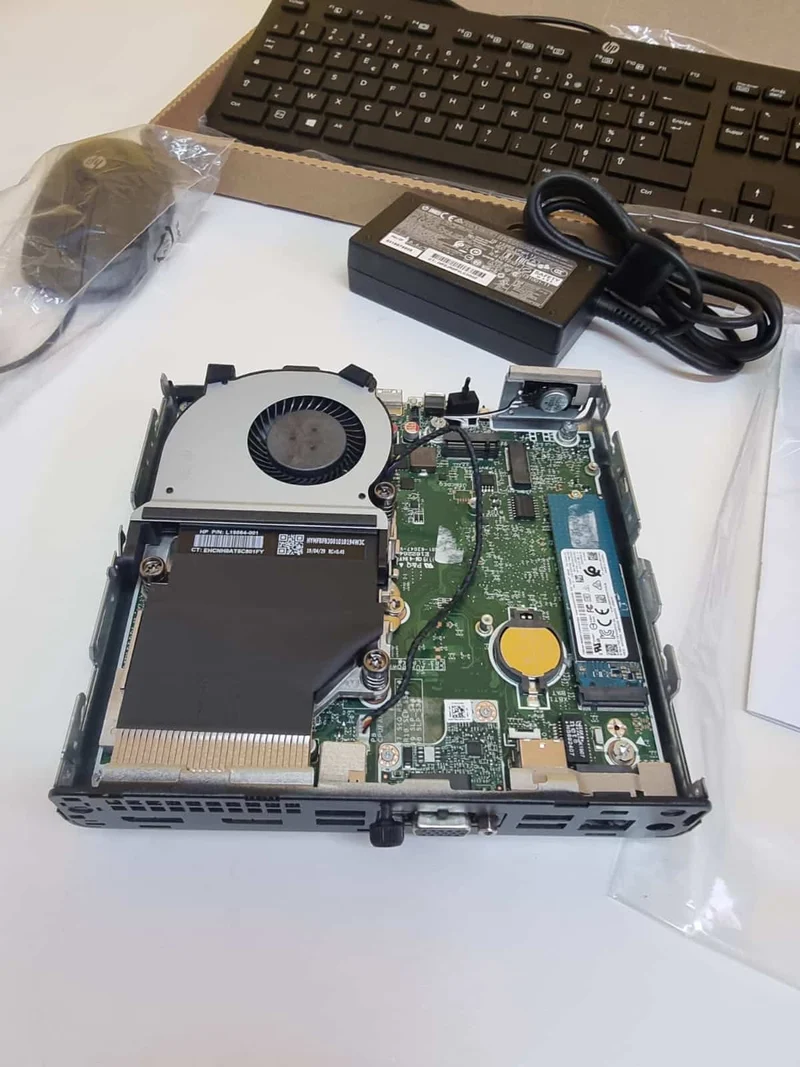 HP ProDesk 600 G4 mini PC | Intel Core i7-8700T 2.4Ghz | SSD 256GB m2 | Display Port Windows 11